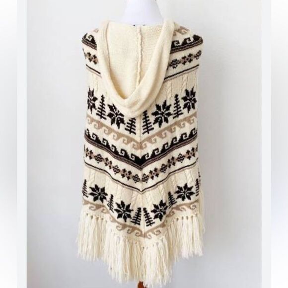 J. Crew Hand-knit 100% Wool Fair isle Motif Fringe Hooded Poncho One Size - Picture 4 of 13